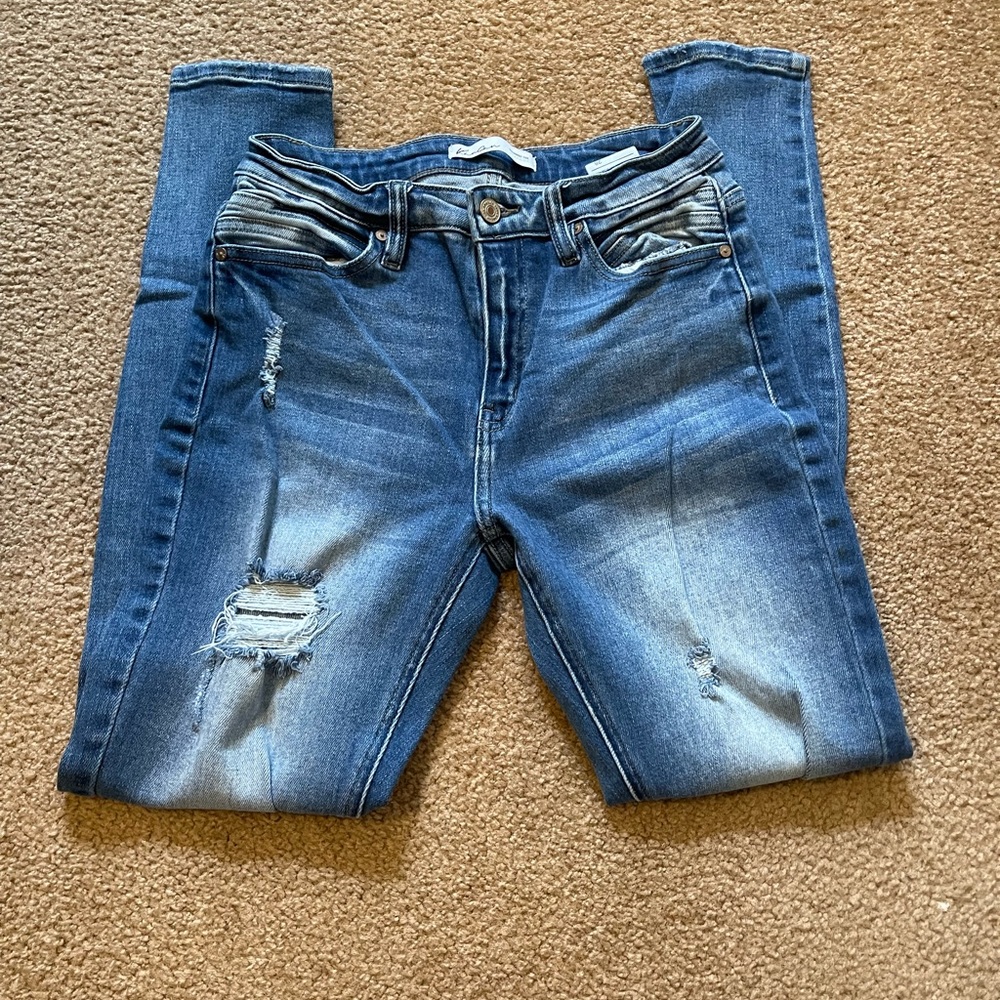 KanCan Skinny Jeans. Size 28